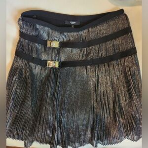 Women’s  versus  mini skirt